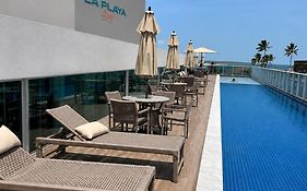 Melhor Flat do Nixxus a passos da praia by LP